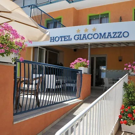 Giacomazzo 카오를레