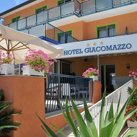 Giacomazzo 3* Caorle